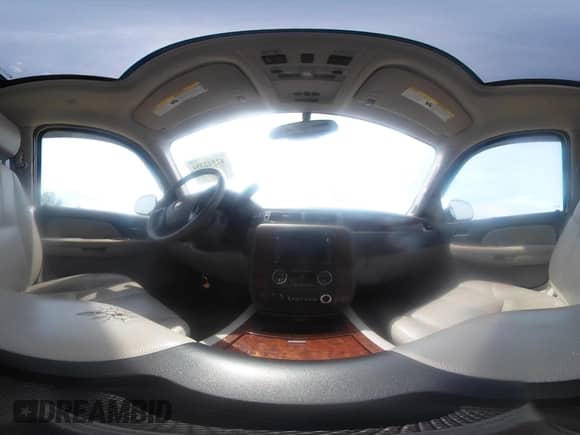 2007 Chevrolet Suburban LT с VIN 3GNFK16327G237694, выставлен на аукционе IAAI как лот 42542354 с пробегом 171 859 миль миль и . История ставок и продаж доступна на DreamBid. Изображение 18.