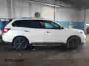 2017 Nissan Pathfinder SL z VIN 5N1DR2MM6HC668911, wystawiony jako IAAI lot #42270084 z przebiegiem 85 055 mil mil oraz . Historia ofert i sprzedaży dostępna na DreamBid. Obrazek 13.