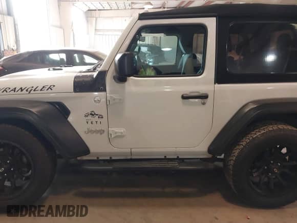 2019 Jeep Wrangler Sport S with VIN 1C4GJXAG5KW500798, listed as a IAAI auction lot 41427484 with 65,899 mi miles and . Bid and sale history available at DreamBid. Image 14.