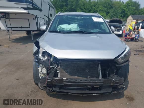 2017 Hyundai Tucson SE with VIN KM8J33A41HU513787, listed as a IAAI auction lot 42419203 with 168,113 mi miles and . Bid and sale history available at DreamBid. Image 13.