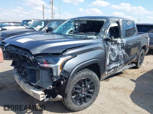 2024 Toyota Tundra SR5 with VIN 5TFLA5AB9RX037625, listed as a IAAI auction lot 43078084 with Not provided miles and . Bid and sale history available at DreamBid. Image 17.