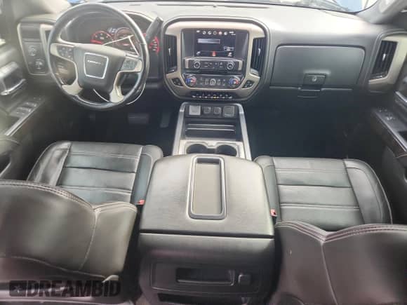 2015 GMC Sierra 1500 Denali with VIN 3GTU2WEC2FG242763, listed as a Copart auction lot 84776825 with 118,062 mi miles and Salvage title. Bid and sale history available at DreamBid. Image 8.