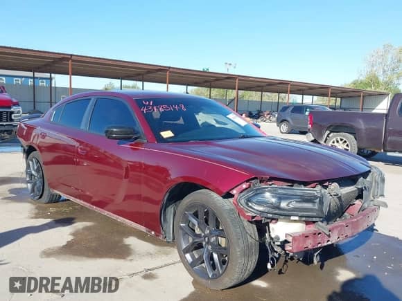 2019 Dodge Charger SXT z VIN 2C3CDXBG9KH523136, wystawiony jako IAAI lot #43485148 z przebiegiem 138 618 mil mil oraz . Historia ofert i sprzedaży dostępna na DreamBid. Obrazek 1.
