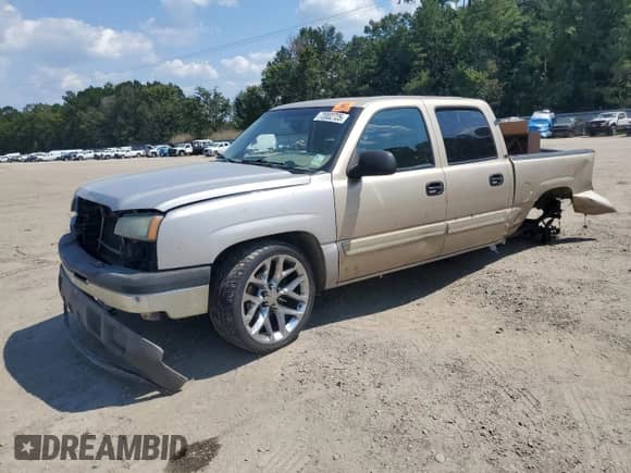 2007 Chevrolet Silverado 1500 LS with VIN 2GCEC13V471100787, listed as a Copart auction lot 72002725 with Not provided miles and Salvage title. Bid and sale history available at DreamBid. Image 1.