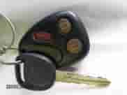 2006 Chevrolet Silverado 1500 Work Truck с VIN 1GCEK19T76E163792, выставлен на аукционе IAAI как лот 43242900 с пробегом 186 804 миль миль и . История ставок и продаж доступна на DreamBid. Изображение 11.