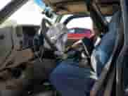 1999 Chevrolet Suburban с VIN 1GNGK26R7XJ423387, выставлен на аукционе Copart как лот 72254674 с пробегом Не указан миль и На запчасти • Non repairable. История ставок и продаж доступна на DreamBid. Изображение 7.