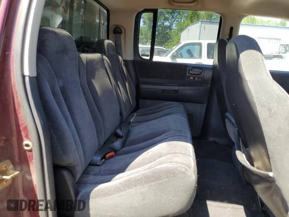 2001 Dodge Dakota with VIN 1B7GG2AZ41S152288, listed as a Copart auction lot 59952635 with 167,721 mi miles and Clean title. Bid and sale history available at DreamBid. Image 10.