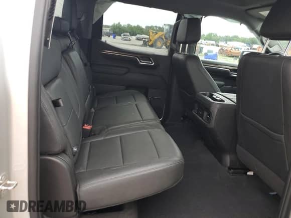 2022 Chevrolet Silverado 1500 RST z VIN 3GCUDEET4NG585626, wystawiony jako Copart lot #58812515 z przebiegiem 52 291 mil mil oraz Szkoda całkowita • Salvage title. Historia ofert i sprzedaży dostępna na DreamBid. Obrazek 10.