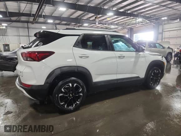 2021 Chevrolet TrailBlazer LT with VIN KL79MPS2XMB014868, listed as a Copart auction lot 71732005 with 161,009 mi miles and Salvage title. Bid and sale history available at DreamBid. Image 3.