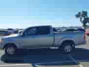 2004 Toyota Tundra SR5 z VIN 5TBDT44154S461290, wystawiony jako IAAI lot #43278955 z przebiegiem 200 462 mil mil oraz . Historia ofert i sprzedaży dostępna na DreamBid. Obrazek 14.
