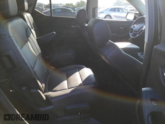 2021 Chevrolet Traverse Premier с VIN 1GNEVKKW1MJ188748, выставлен на аукционе Copart как лот 68176125 с пробегом 95 479 миль миль и Списание • Salvage title. История ставок и продаж доступна на DreamBid. Изображение 11.