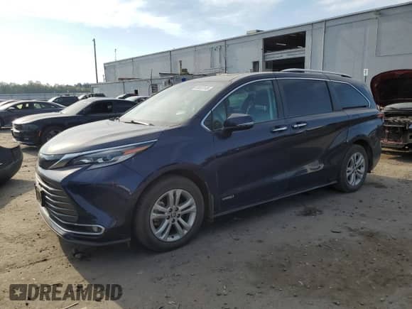 2021 Toyota Sienna Limited with VIN 5TDESKFC1MS004073, listed as a Copart auction lot 80620145 with 121,366 mi miles and Salvage title. Bid and sale history available at DreamBid. Image 1.