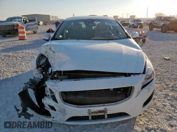 2012 Volvo S60 T5 с VIN YV1622FSXC2091645, выставлен на аукционе Copart как лот 81928655 с пробегом 140 299 миль миль и Списание • Salvage title. История ставок и продаж доступна на DreamBid. Изображение 5.