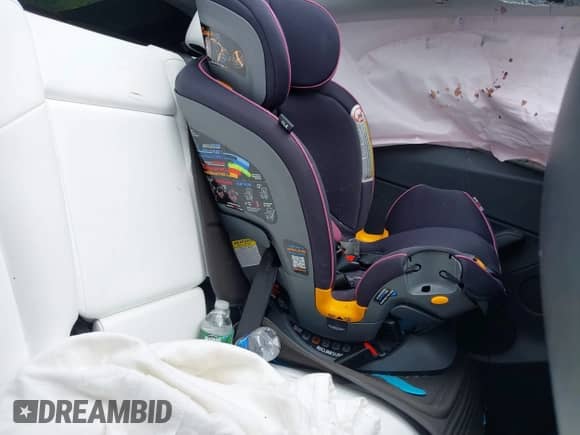 2023 Tesla Model Y Long Range с VIN 7SAYGAEE9PF846733, выставлен на аукционе IAAI как лот 40379622 с пробегом 19 341 миль миль и . История ставок и продаж доступна на DreamBid. Изображение 8.