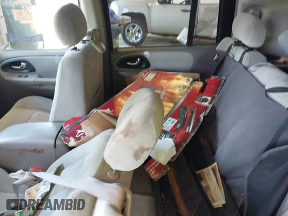 2005 Chevrolet TrailBlazer LT с VIN 1GNES16S756185321, выставлен на аукционе IAAI как лот 42668053 с пробегом Не указан миль и . История ставок и продаж доступна на DreamBid. Изображение 8.