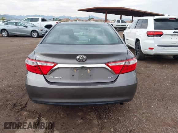 2016 Toyota Camry XLE with VIN 4T1BF1FKXGU564341, listed as a IAAI auction lot 43434878 with 185,726 mi miles and . Bid and sale history available at DreamBid. Image 16.