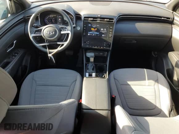 2024 Hyundai Santa Cruz SEL с VIN 5NTJBDDE5RH103900, выставлен на аукционе Copart как лот 65919745 с пробегом 3 394 миль миль и Списание • Salvage title. История ставок и продаж доступна на DreamBid. Изображение 8.