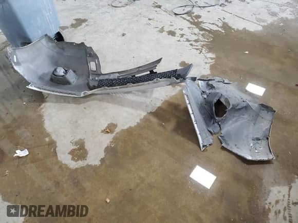 2009 Honda Pilot EX with VIN 5FNYF48469B038900, listed as a Copart auction lot 70557615 with 204,363 mi miles and Salvage title. Bid and sale history available at DreamBid. Image 13.