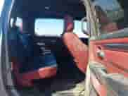 2019 Ram 1500 Rebel z VIN 1C6SRFLTXKN692868, wystawiony jako IAAI lot #43031939 z przebiegiem Nie podano mil oraz . Historia ofert i sprzedaży dostępna na DreamBid. Obrazek 8.