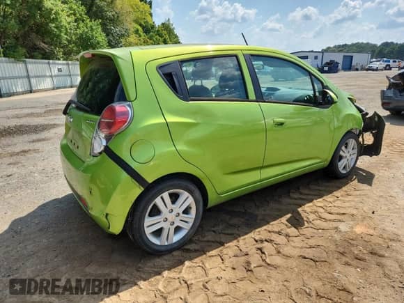 2015 Chevrolet Spark LS с VIN KL8CB6S96FC790488, выставлен на аукционе Copart как лот 80646985 с пробегом 111 249 миль миль и Списание • Salvage title. История ставок и продаж доступна на DreamBid. Изображение 3.