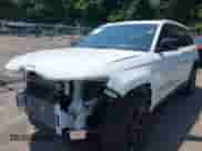 2025 Jeep Grand Cherokee Limited z VIN 1C4RJKBG6S8684132, wystawiony jako IAAI lot #42727769 z przebiegiem 6 431 mil mil oraz . Historia ofert i sprzedaży dostępna na DreamBid. Obrazek 2.