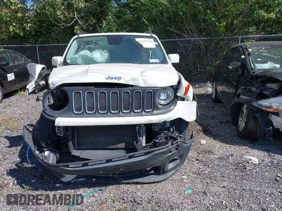 2017 Jeep Renegade Latitude с VIN ZACCJABB2HPG48279, выставлен на аукционе IAAI как лот 43122758 с пробегом 109 885 миль миль и . История ставок и продаж доступна на DreamBid. Изображение 12.