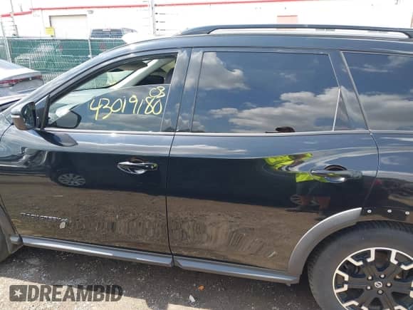 2019 Nissan Pathfinder SL with VIN 5N1DR2MM1KC636987, listed as a IAAI auction lot 43019180 with 70,649 mi miles and . Bid and sale history available at DreamBid. Image 15.