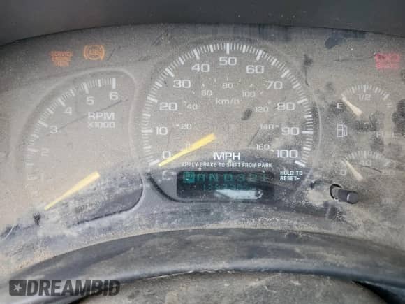 1999 Chevrolet Silverado 1500 с VIN 1GCEK14V7XZ188047, выставлен на аукционе Copart как лот 70703395 с пробегом 135 290 миль миль и На запчасти • Non repairable. История ставок и продаж доступна на DreamBid. Изображение 9.