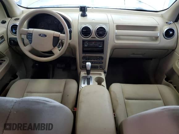 2005 Ford Freestyle SE with VIN 1FMZK01195GA75914, listed as a Copart auction lot 62560335 with Not provided miles and Salvage title. Bid and sale history available at DreamBid. Image 8.