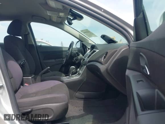 2013 Chevrolet Cruze 1LT with VIN 1G1PC5SB8D7307827, listed as a IAAI auction lot 43260480 with 203,784 mi miles and . Bid and sale history available at DreamBid. Image 5.