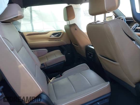 2023 Chevrolet Tahoe Premier с VIN 1GNSKSKD8PR543320, выставлен на аукционе IAAI как лот 43128192 с пробегом 28 647 миль миль и . История ставок и продаж доступна на DreamBid. Изображение 8.