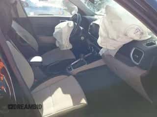 2021 Hyundai Venue Denim с VIN KMHRC8A38MU097870, выставлен на аукционе IAAI как лот 43168986 с пробегом 47 409 миль миль и . История ставок и продаж доступна на DreamBid. Изображение 5.