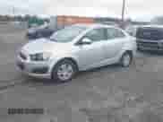2013 Chevrolet Sonic LT с VIN 1G1JC5SB9D4118174, выставлен на аукционе IAAI как лот 43253662 с пробегом 105 470 миль миль и . История ставок и продаж доступна на DreamBid. Изображение 2.
