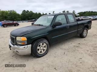 2007 GMC Sierra 1500 Work Truck with VIN 1GTEC19X77Z150759, listed as a Copart auction lot 70049355 with 220,460 mi miles and Clean title. Bid and sale history available at DreamBid. Image 1.