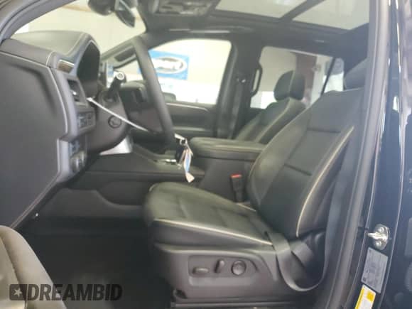 2024 Chevrolet Tahoe Premier с VIN 1GNSKSKD3RR380482, выставлен на аукционе Copart как лот 61808485 с пробегом 8 538 миль миль и Списание • Salvage title. История ставок и продаж доступна на DreamBid. Изображение 7.