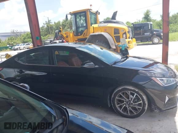 2020 Hyundai Elantra SEL с VIN 5NPD84LF2LH616372, выставлен на аукционе IAAI как лот 42847749 с пробегом 48 961 миль миль и . История ставок и продаж доступна на DreamBid. Изображение 13.