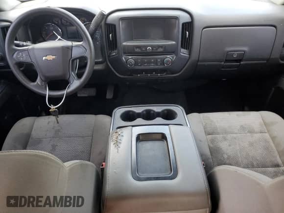 2018 Chevrolet Silverado 1500 Custom z VIN 1GCRCPEH5JZ103336, wystawiony jako Copart lot #59181545 z przebiegiem 150 385 mil mil oraz Szkoda całkowita • Salvage title. Historia ofert i sprzedaży dostępna na DreamBid. Obrazek 8.