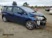 2018 Nissan Note SR z VIN 3N1CE2CP3JL370515, wystawiony jako Copart lot #85954935 z przebiegiem 64 329 mil mil oraz Czysty tytuł • Clean title. Historia ofert i sprzedaży dostępna na DreamBid. Obrazek 4.