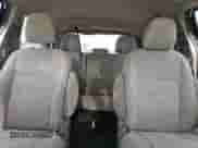 2017 Toyota Sienna L с VIN 5TDZZ3DC9HS884046, выставлен на аукционе Copart как лот 55347225 с пробегом 478 804 миль миль и Списание • Salvage title. История ставок и продаж доступна на DreamBid. Изображение 10.