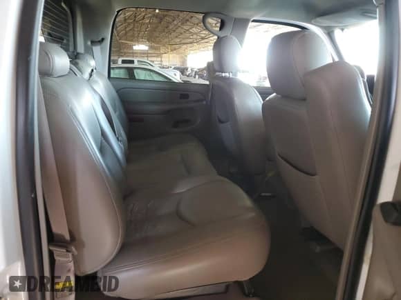 2005 Chevrolet Avalanche LS with VIN 3GNEK12Z95G176041, listed as a Copart auction lot 67325355 with 234,864 mi miles and Salvage title. Bid and sale history available at DreamBid. Image 10.