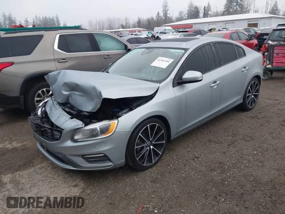 2018 Volvo S60 Dynamic с VIN YV140MTL8J2465284, выставлен на аукционе IAAI как лот 41301104 с пробегом 107 227 миль миль и . История ставок и продаж доступна на DreamBid. Изображение 17.