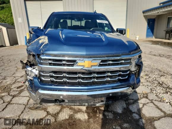 2024 Chevrolet Silverado 1500 LTZ with VIN 1GCUDGEL0RZ136932, listed as a Copart auction lot 64984415 with Not provided miles and Salvage title. Bid and sale history available at DreamBid. Image 5.