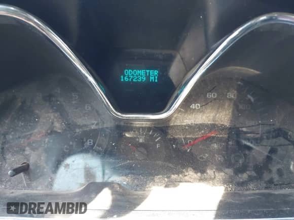 2013 Chevrolet Traverse LT z VIN 1GNKRGKD5DJ175049, wystawiony jako IAAI lot #41598229 z przebiegiem 167 239 mil mil oraz . Historia ofert i sprzedaży dostępna na DreamBid. Obrazek 7.