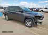 2017 Jeep Compass Sport with VIN 3C4NJCABXHT643443, listed as a Copart auction lot 83998585 with 93,790 mi miles and Clean title. Bid and sale history available at DreamBid. Image 4.