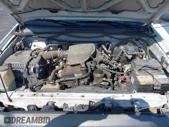 2005 Toyota Tacoma with VIN 5TENX22N05Z130177, listed as a IAAI auction lot 43347496 with 375,528 mi miles and . Bid and sale history available at DreamBid. Image 10.