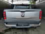 2024 Ram 1500 Laramie z VIN 1C6RREJT0RN220877, wystawiony jako Copart lot #63612485 z przebiegiem 42 532 mil mil oraz Czysty tytuł • Clean title. Historia ofert i sprzedaży dostępna na DreamBid. Obrazek 6.