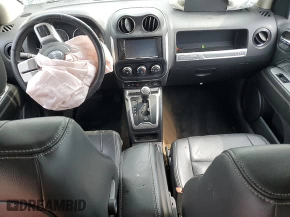 2017 Jeep Compass High Altitude с VIN 1C4NJCEB1HD198946, выставлен на аукционе Copart как лот 66595345 с пробегом Не указан миль и Списание • Salvage title. История ставок и продаж доступна на DreamBid. Изображение 8.