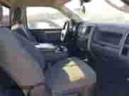 2014 Ram 1500 Express z VIN 3C6JR6AT5EG111434, wystawiony jako IAAI lot #41663335 z przebiegiem 227 039 mil mil oraz . Historia ofert i sprzedaży dostępna na DreamBid. Obrazek 5.