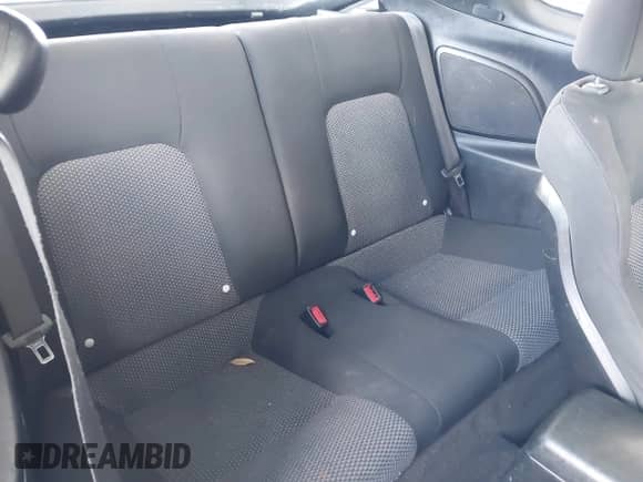 2003 Hyundai Tiburon с VIN KMHHM65D83U061336, выставлен на аукционе IAAI как лот 43151967 с пробегом 235 589 миль миль и . История ставок и продаж доступна на DreamBid. Изображение 8.