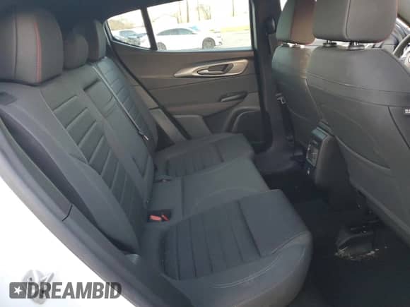 2024 Dodge Hornet R/T z VIN ZACPDFCWXR3A27419, wystawiony jako Copart lot #87380434 z przebiegiem 13 212 mil mil oraz Nie do naprawy • Non repairable. Historia ofert i sprzedaży dostępna na DreamBid. Obrazek 11.